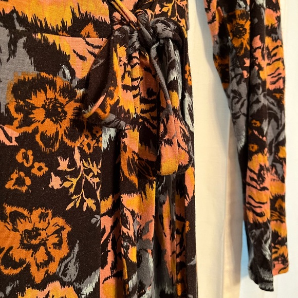 Motherhood Maternity floral maxi wrap dress, size L. - Picture 2 of 4